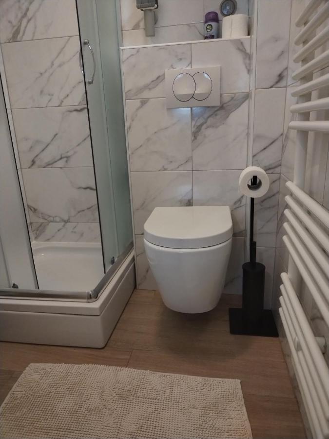 Studio Apartman Oboj Maksimir Self Check In Zagreb Exterior foto